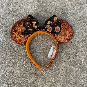*LIGHTLY USED* Halloween Minnie Ears!